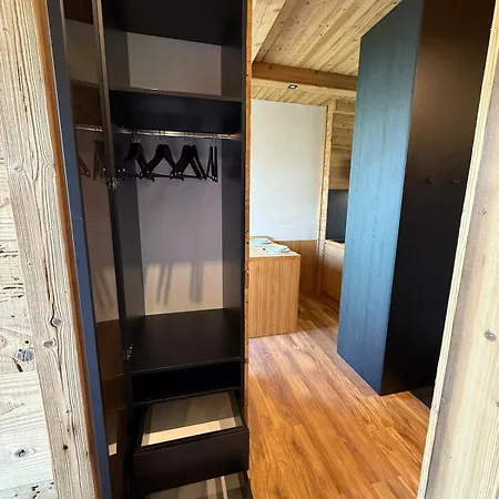 Apartman Orol S Vyhladom Na Vysoke Tatry A Sukromnou Saunou Szvit