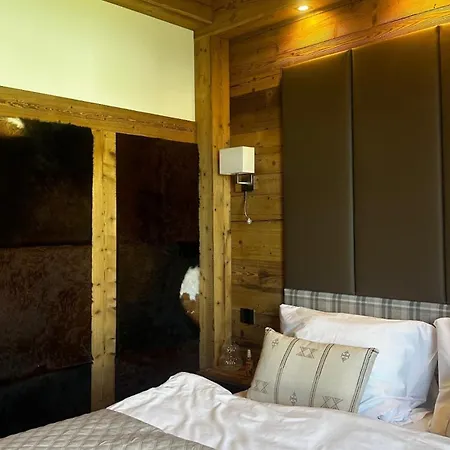 Orol S Vyhladom Na Vysoke Tatry A Sukromnou Saunou Apartmán Svit