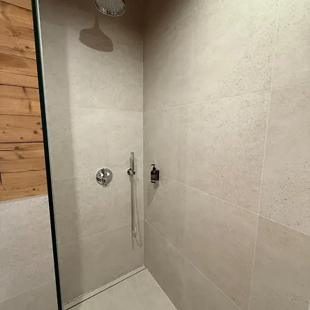 Orol S Vyhladom Na Vysoke Tatry A Sukromnou Saunou